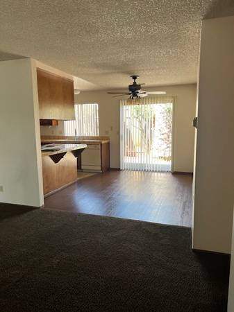 $2,900 / 2br - 994ft2 - Beautiful 2 Bedroom 1.5 Bath Condo In Castro Valley (Castro Valley)63851971062403123