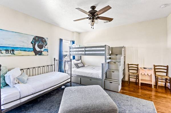 $3500.00 / 3br - 1697ft2 - 3 bedroom, 3 private bathrooms and balconies, short walk to the beach63812507285123124