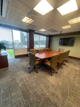 🏢 Prime Office Space for Lease - Poplar & Ridgeway - $800 (Memphis)62979523842177122