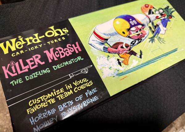 Weird-ohs Killer McBash The Dazzling Decimator Model Kit 1