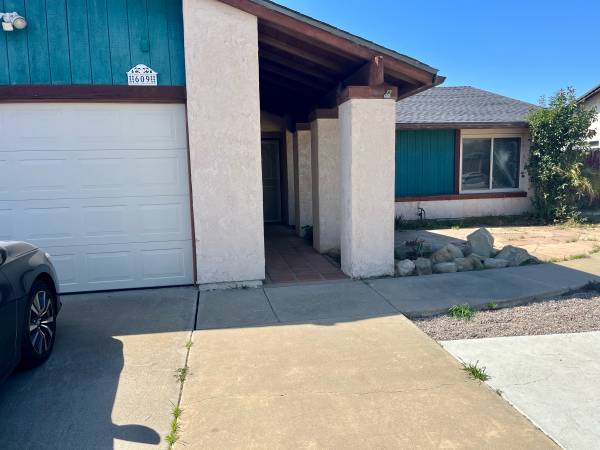 $3,500 / 4br - 1464ft2 - 4 Bedroom 2 Bath Quiet Neighborhood (Lompoc)63695970836993120