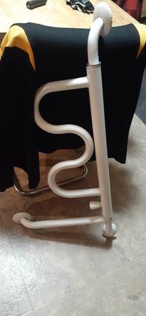 Bathroom Support/Grab Bar (New) 1