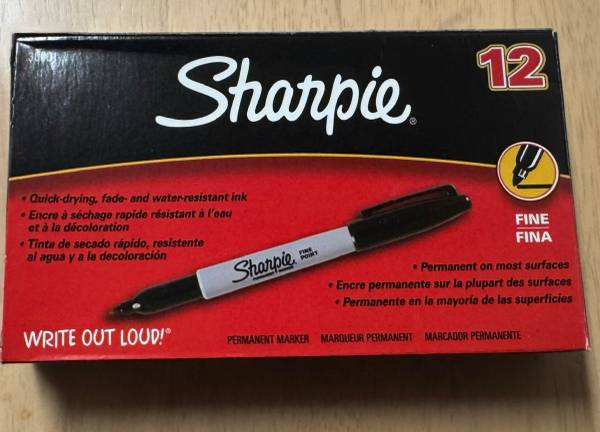🖊️ Box of 12 Black Sharpie Pens, Permanent Markers, Fine Tip (brand new) 1