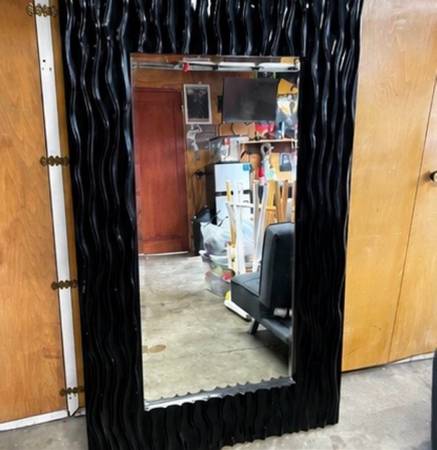🪞Large Framed Mirror 1