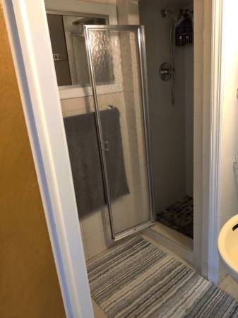 $2,200 Spacious Studio 4 Rent (Flushing)63891772399106124