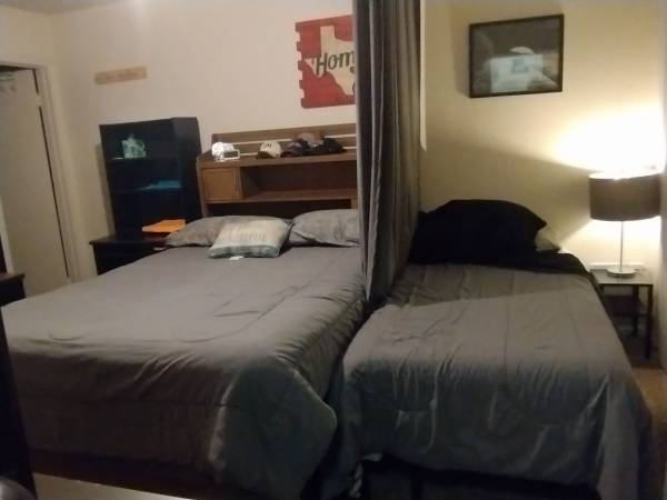 $150 / 3br - Shared Rooms for Rent (Port Arthur)64036372061699122