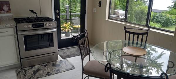 $925 / 2br - 850ft2 - House with access to Silver Lake,10 Minutes to Downtown Traverse City (Traverse City)64037897283203120