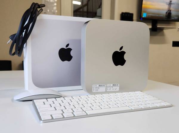 Mac mini m1 256GB + magic keyboard