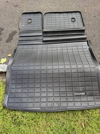 MuddyBuddy trunk liner for VW ID.4 1