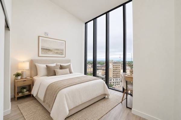 433 Main St - 2Bed 2Bath 5