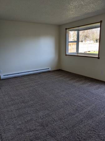 $1,339 / 3br - 3br - 1250ft2 - +*+*+Barrio tranquilo, excelente ubicación+*+*+ (Puyallup, WA)63814789162369124