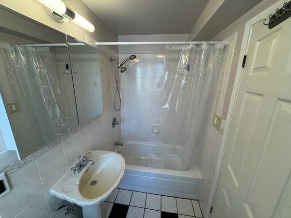 $1,950 / 1br - 750ft2 - DEPARTAMENTO DE UN DORMITORIO EN NIVEL JARDÍN (sunset / parkside)63668044708225124