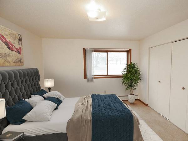 $920 / 2br - 1000ft2 - Comience a empacar, su nuevo apartamento está listo (1610 C Street, South Sioux City, NE)63846412596483124