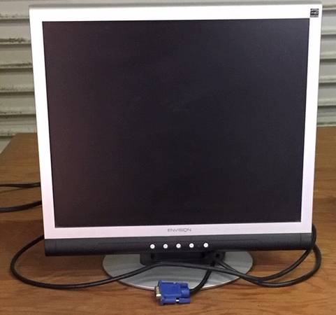17" Monitor 13.5" x 10.75"- Envision 1
