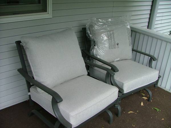 Patio Rocker Chairs-NeW 1