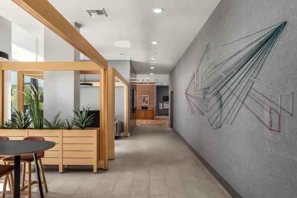 $4,660 / 1 dormitorio - 1121 pies² - ¡Oasis de Bienestar Definitivo! Estudios de Fitness HIIT y bajo demanda (University Village)63852481927169122