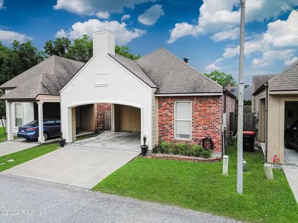 $2,100 / 2br - 1400ft2 - For Rent – Fully Furnished 2BR/2BA Home in Prime Location! (Lafayette)63857516641665120