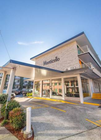$1,512 / 1br - 384ft2 - Pet-Friendly Apartments in First Hill: Monticello Welcomes You63874306162561121