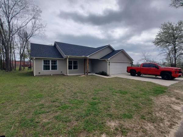 $2,000 / 3br - 1700ft2 - New spacious House for Rent (Mineola Tx)64037558461569120
