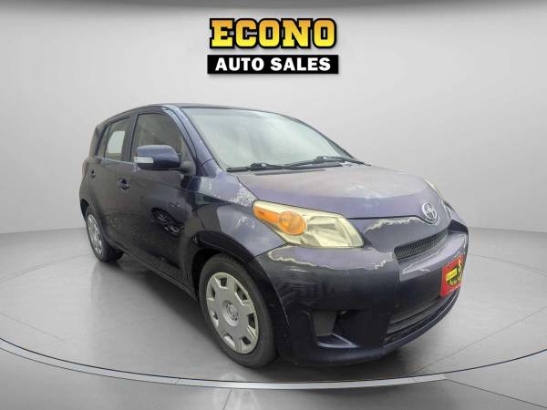 2009 Scion Xd Hatchback 4d 1