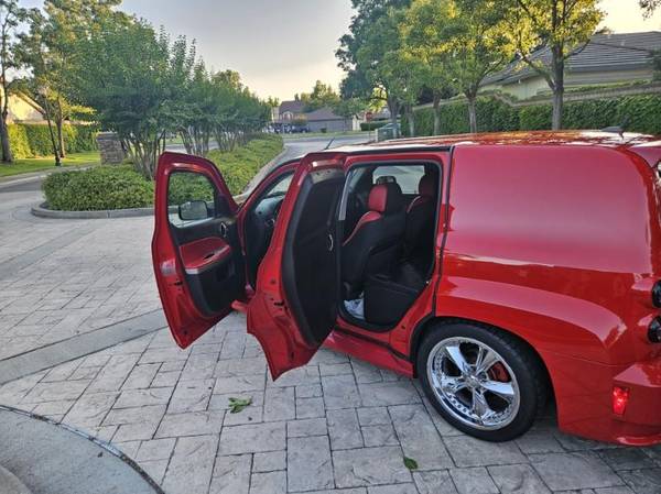 2009 Chevrolet HHR PANEL > 19k super low miles < rare SS 1owner NEW - $17,900 (Elk grove)63619589378561123