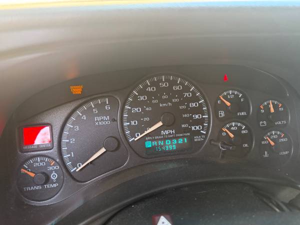 2001 Chevy 2500 crew cab four-wheel-drive - $11,900 (Burnsville.)63481669332481123