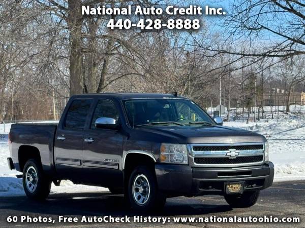 2011 Chevrolet Chevy Silverado 1500 LS Crew Cab 4WD 1