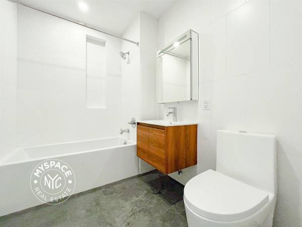 Estudio hermoso de $3,300 en ubicación increíble!! (williamsburg)63661255762945122