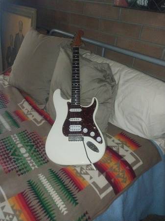 Les Paul, Stratocaster, Telecaster, SG, Gibson, Fender-Squire - $23963471080075779123