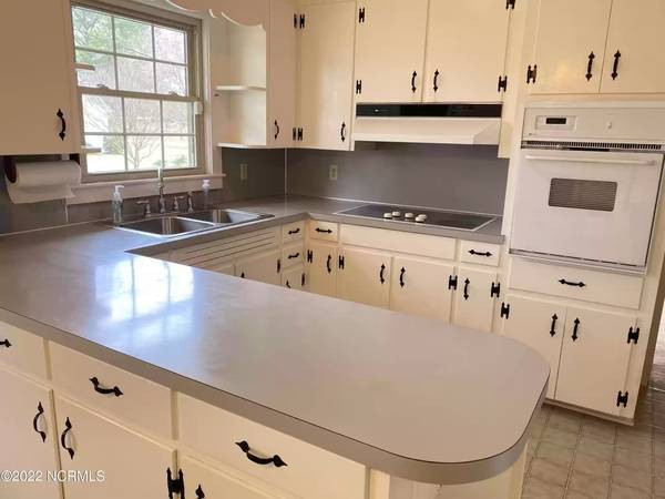 $500 / 4br - Room for rent. $500 a month. Utilities included (Hamilton)63948356090883124