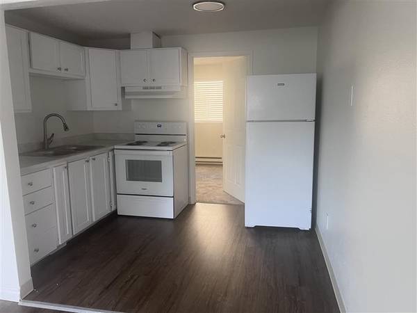 $999 / 1br - 500ft2 - ONE MONTH FREE RENT! Call today to learn how to apply (Lakewood)63874307523843122