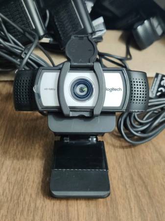 Logitech C930e Business Webcam - 1080 HD Quality 1