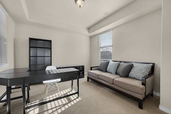 $965,000 / 5br - 4751ft2 - 5 BEDS/FIN WALK-OUT/4 FIREPLACES, FIREPIT IN BACK, PIKES PEAK VIEWS! (Colo Springs, Flying Horse Community)64213534249217123