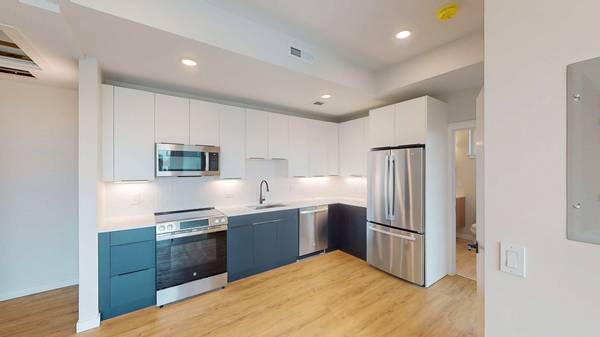 $2,975 / 1br - Somerville 1 Bed/1 Bath | Pet Negotiable | Near Sullivan Square63699295116547123