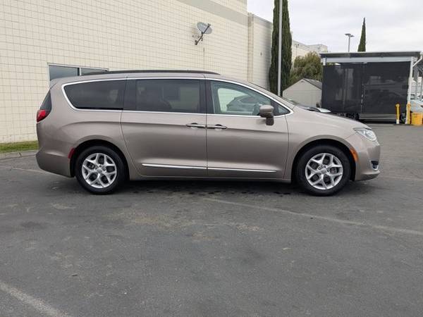2017 Chrysler Pacifica  Touring-L Minivan, Passenger - $18,281 (Call *(510) 257-9900* to Confirm Availability Instantly)63654699040643123