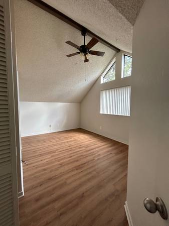$2,950 / 2br - 1160ft2 - Freshly Renovated 2BR Upstairs Apartment – Prime Campbell Location (campbell)63845957282179121