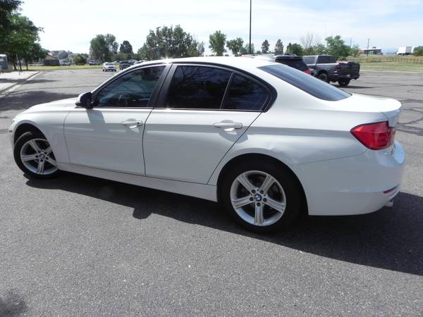 2015 BMW 320i xDrive / WHITE on BLACK / ALL WHEEL DRIVE! - $13,975 (Parker)63493373651073121