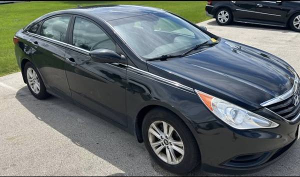 2011 Hyundai Sonata GLS- Budget Friendly - Runs Great!! 1