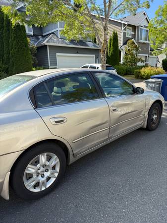 Nissan Altima 2005 - $2,45063613982193411121