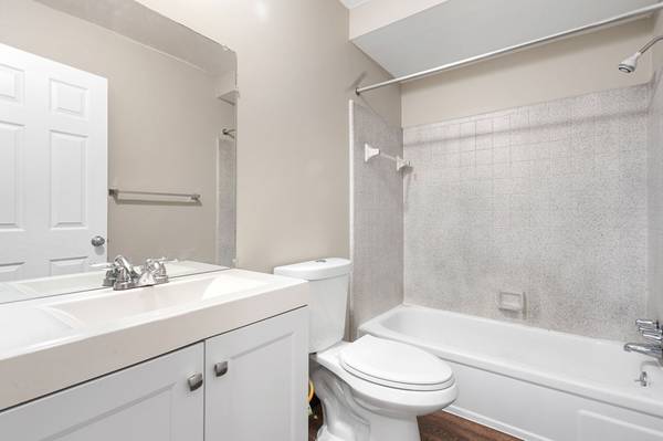 $1.295 / 2 dormitorios - Lincoln Park - ¡Disponible ahora unidad acogedora de 2 dormitorios y 1 baño! (Lincoln Park)63284965660289124