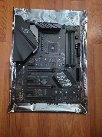 Asus Strix B450-F motherboard 1