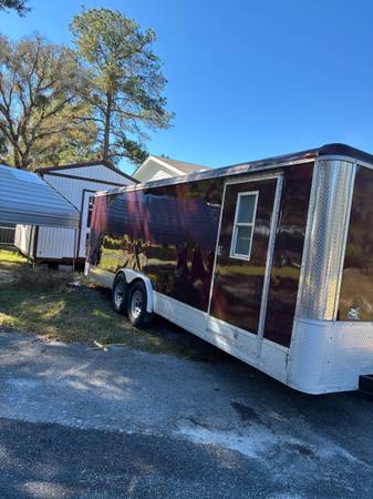 trailer 24' x 8' 1