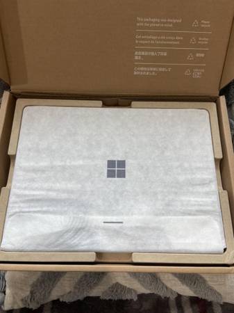New Microsoft Surface 6 13.5" Business Laptop, Intel Core Ultra 5-135H - $699 (Oakland)63471418070657122