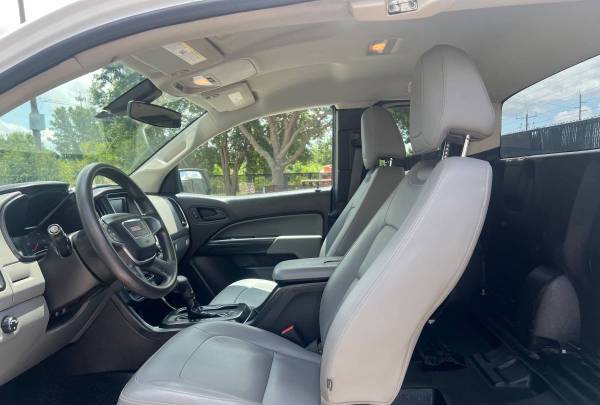 Camioneta pickup GMC Canyon Extended Cab 2016, 1 dueño - $10,000 (Largo)63443467996545122