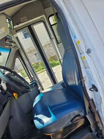 Rv Conversion - $6,200 (Queens)63654717754883121