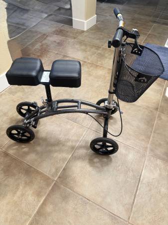 Knee Scooter 1