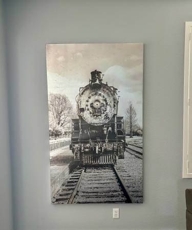 Large Scale Canvas Art THE TRAIN” 70x40x2 1