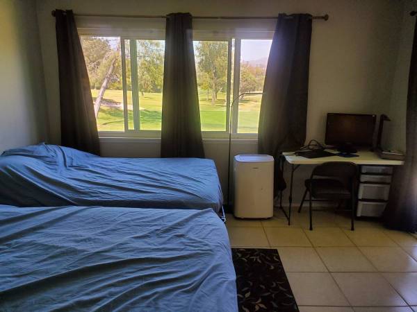 $1,295 / 300ft2 - Large Private Master Bedroom/Bath Suite Overlooking RB Inn Golf Course (Rancho Bernardo)63701782101377120