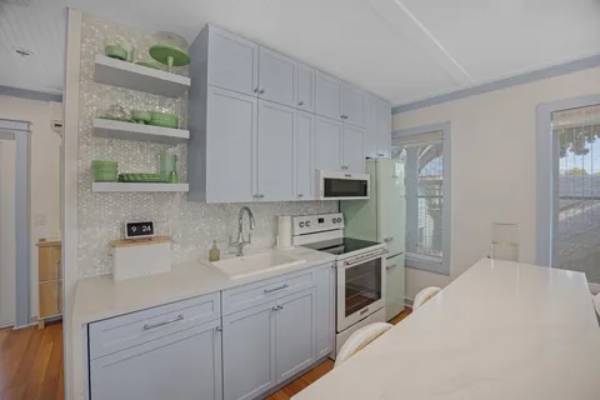 $127 / 1br - 754ft2 - Old Town - Unlisted (1.0) (Key West)63838115266435122