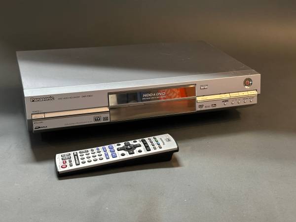 Panasonic DMR-E85H DVD Recorder + Built-in 120GB Hard Drive